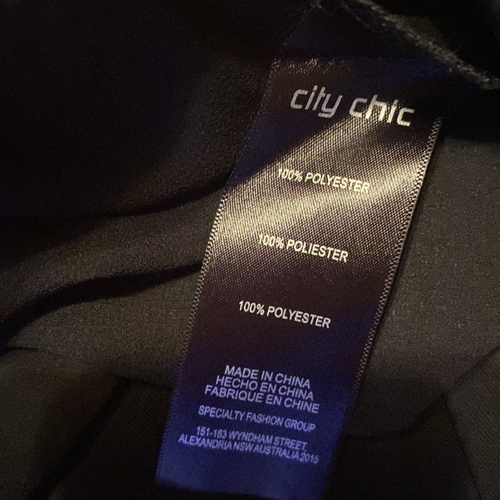 City chic black midi dress - Picture 4 of 5